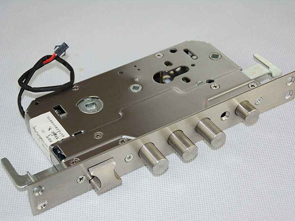 德格24小时上门开锁公司